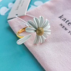 Kate Into the Bloom daisy flower open ring Size 7